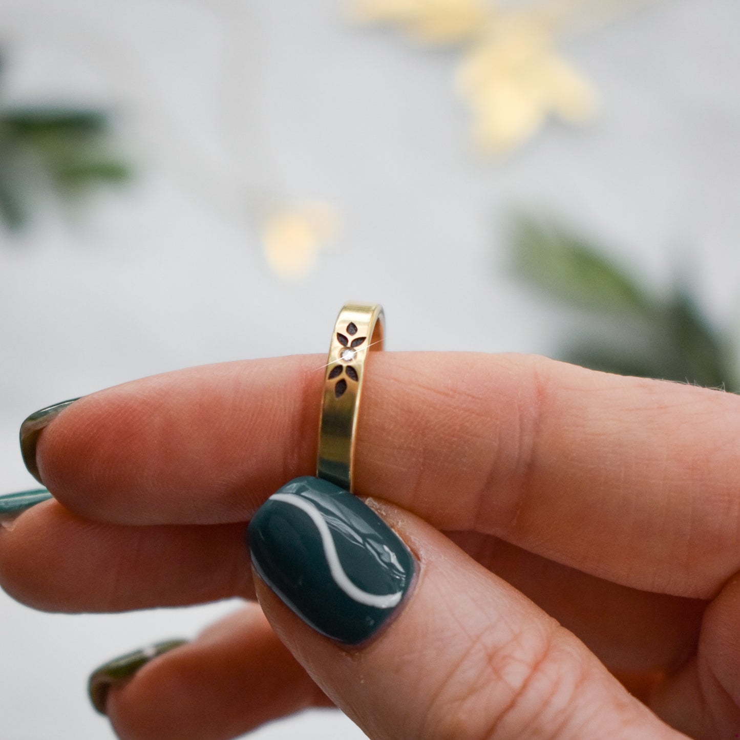 Yellow Gold and Diamond Ring with 6 Etched Leaves