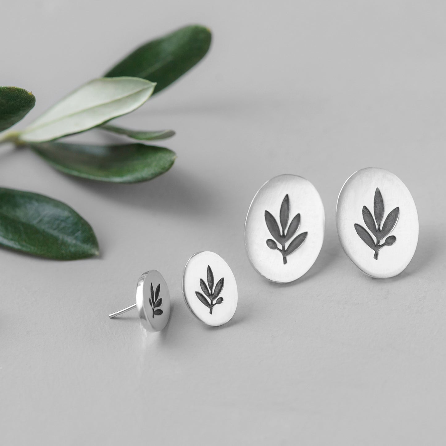 Olive Foliage Stud Earrings